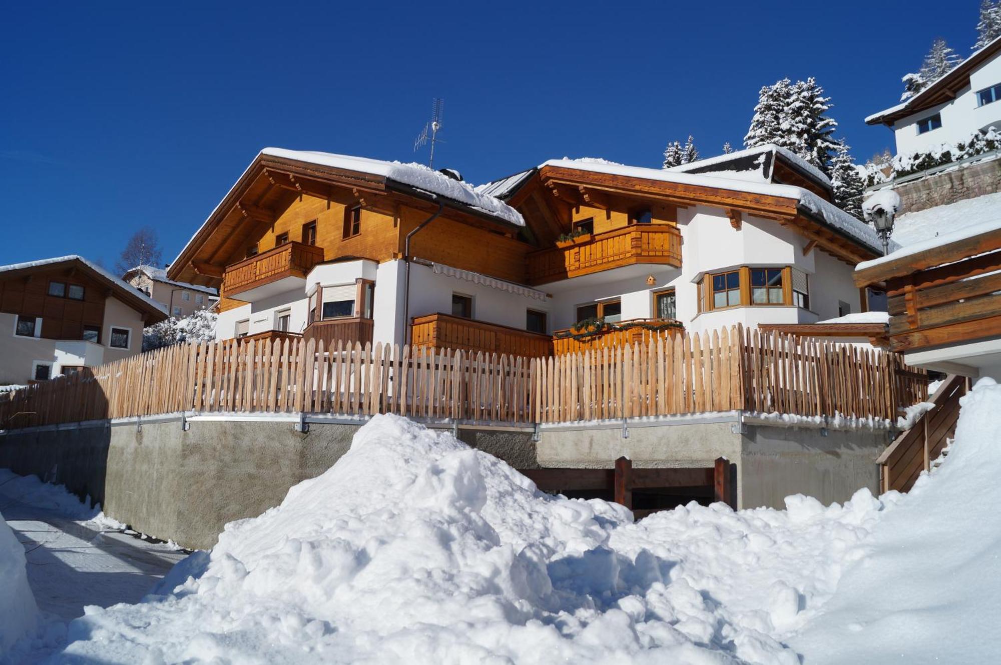 Apartments Salieta Santa Cristina Val Gardena Екстер'єр фото