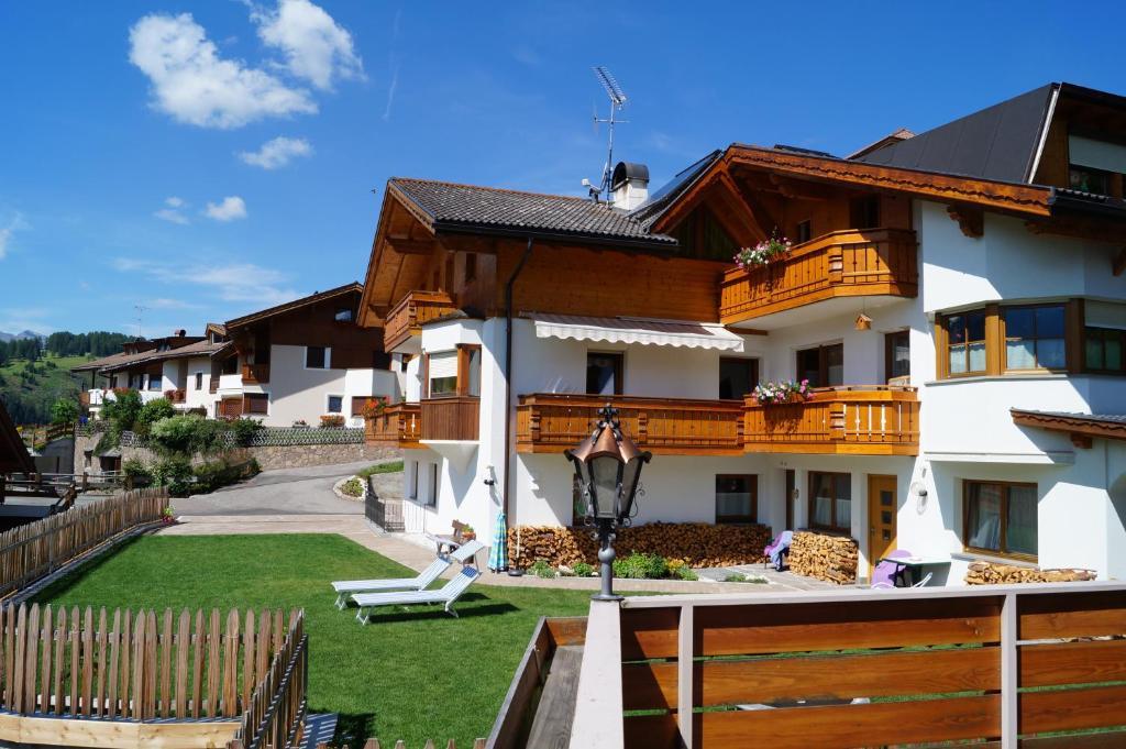 Apartments Salieta Santa Cristina Val Gardena Екстер'єр фото